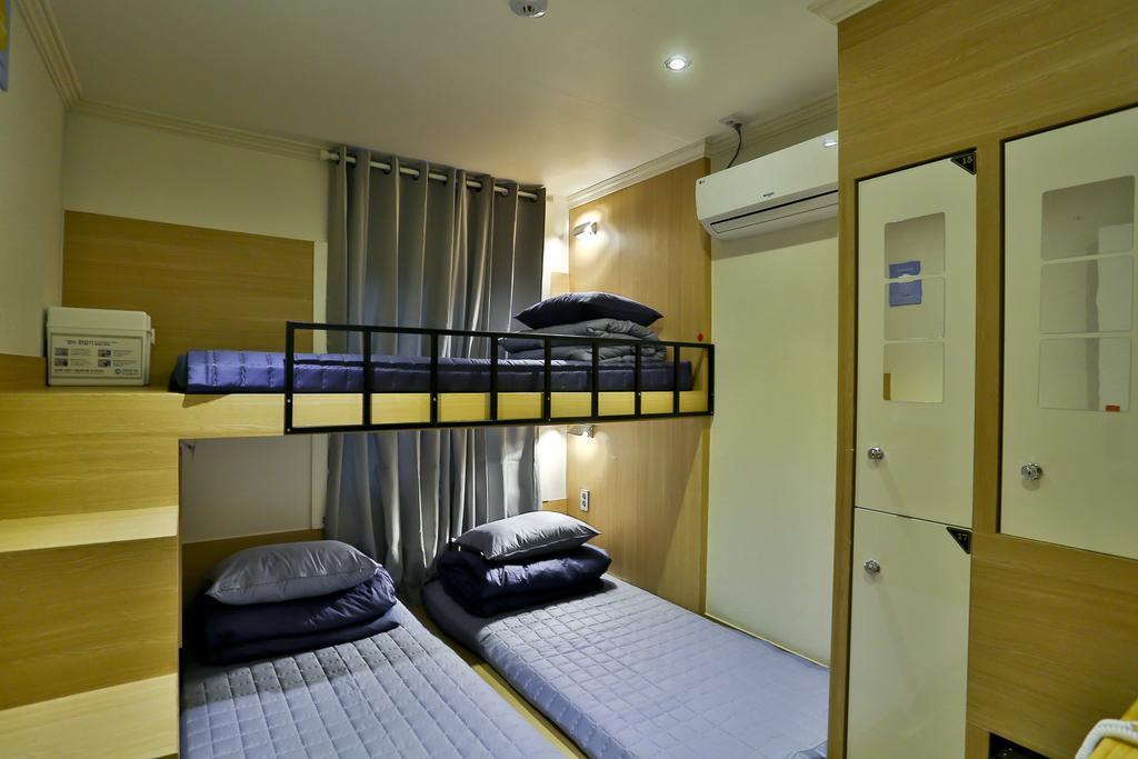 Ezstay-Nampo Пусан Экстерьер фото