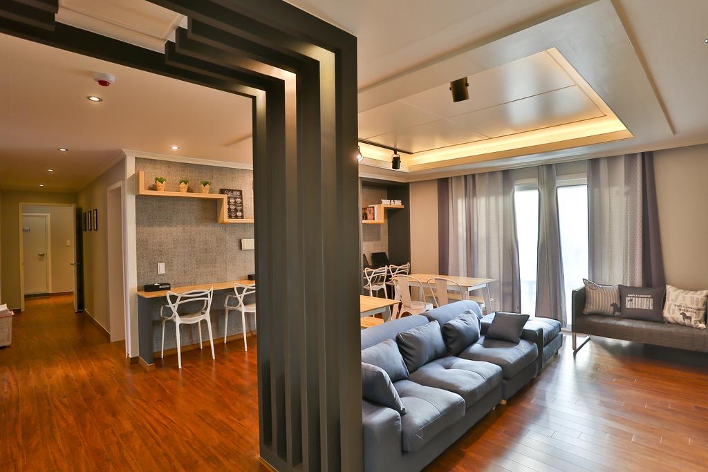 Ezstay-Nampo Пусан Экстерьер фото