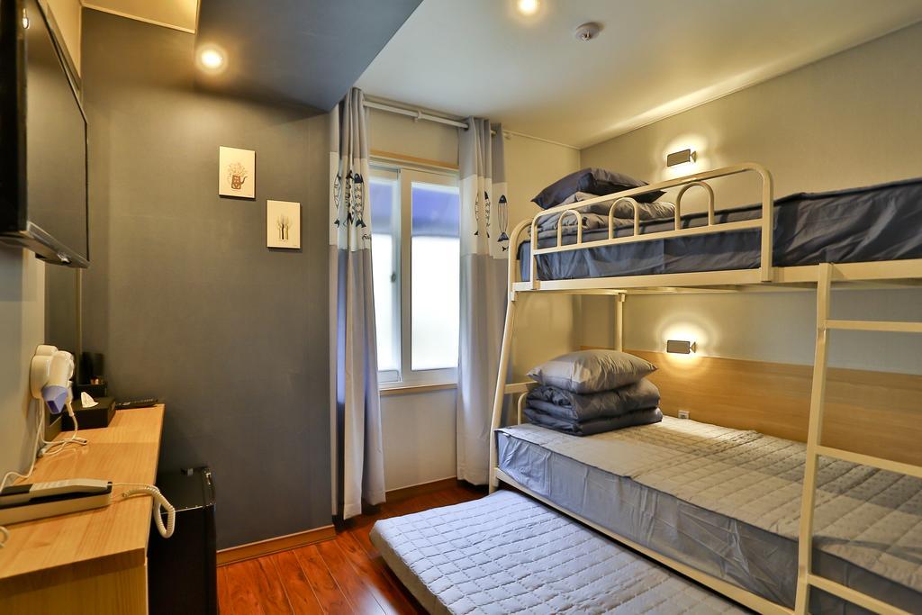 Ezstay-Nampo Пусан Экстерьер фото